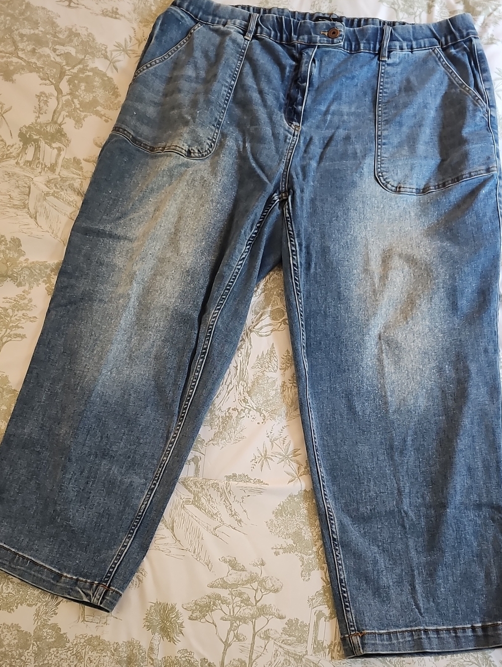 Universal Standard Women'sRelaxed Blue Denim Jeans